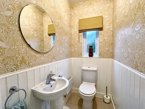 Photo 26- click for photo gallery